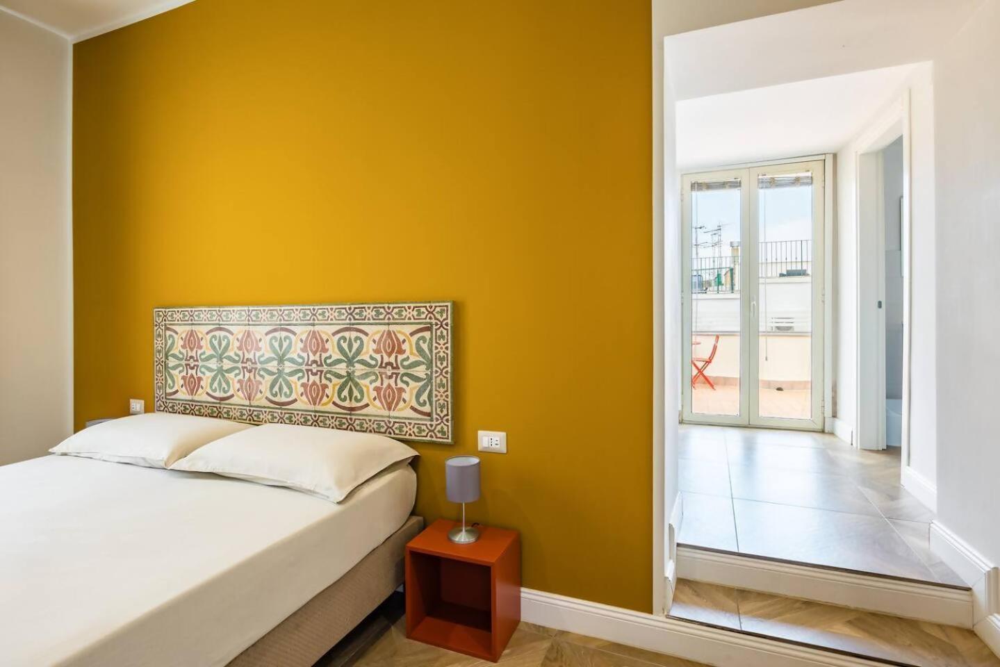 Terrazza Terzo Cardine Hotell Neapel Rum bild