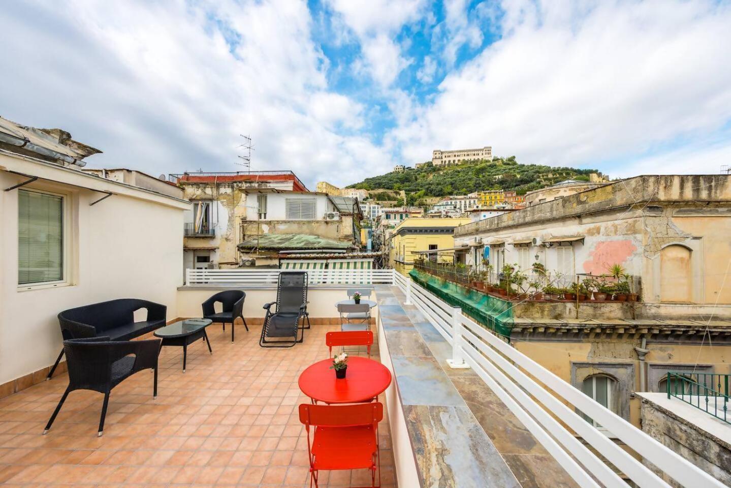 Terrazza Terzo Cardine Hotell Neapel Rum bild